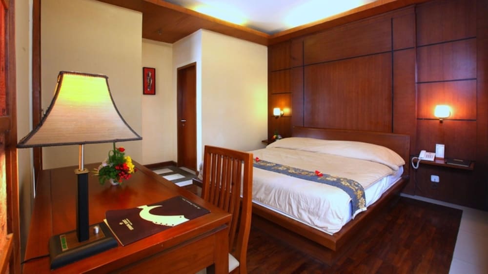Executive Suite photo 1