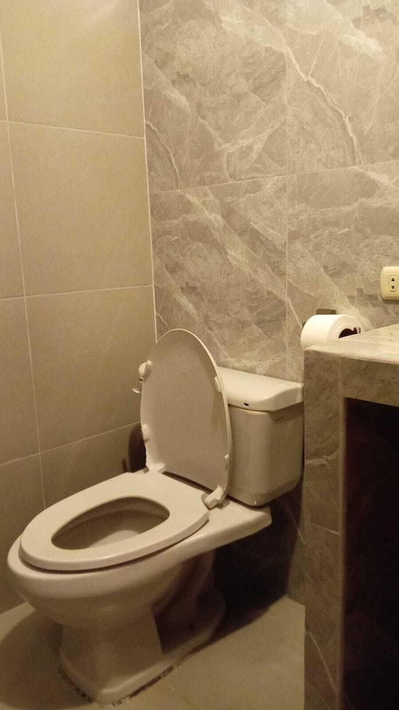 Standard Triple Room, City View photo 3