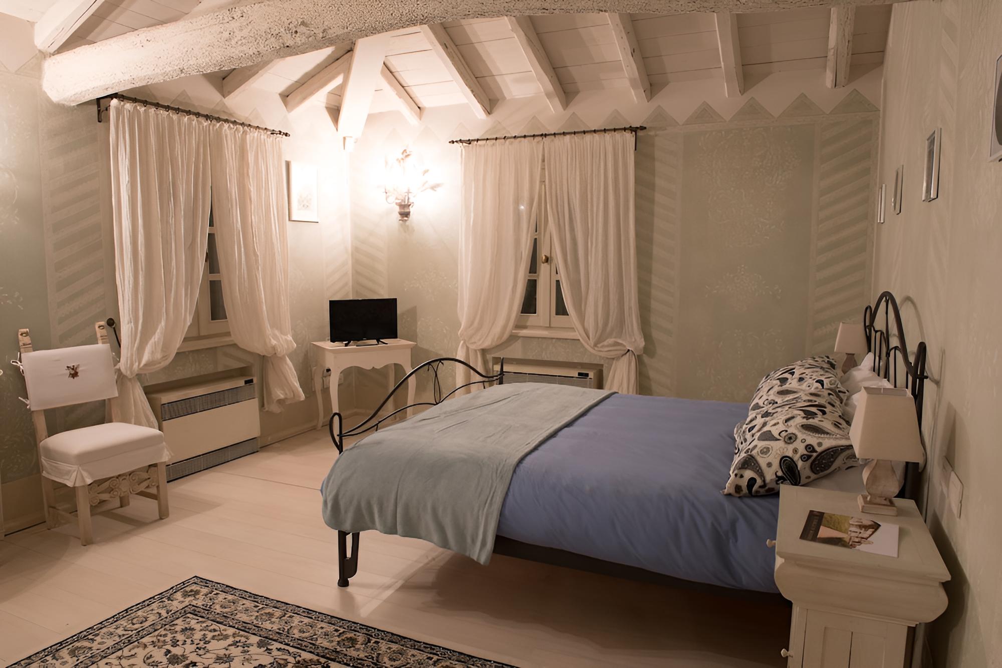 Exclusive Double Room, 1 Queen Bed, Hot Tub (Cielo in una stanza) photo 1