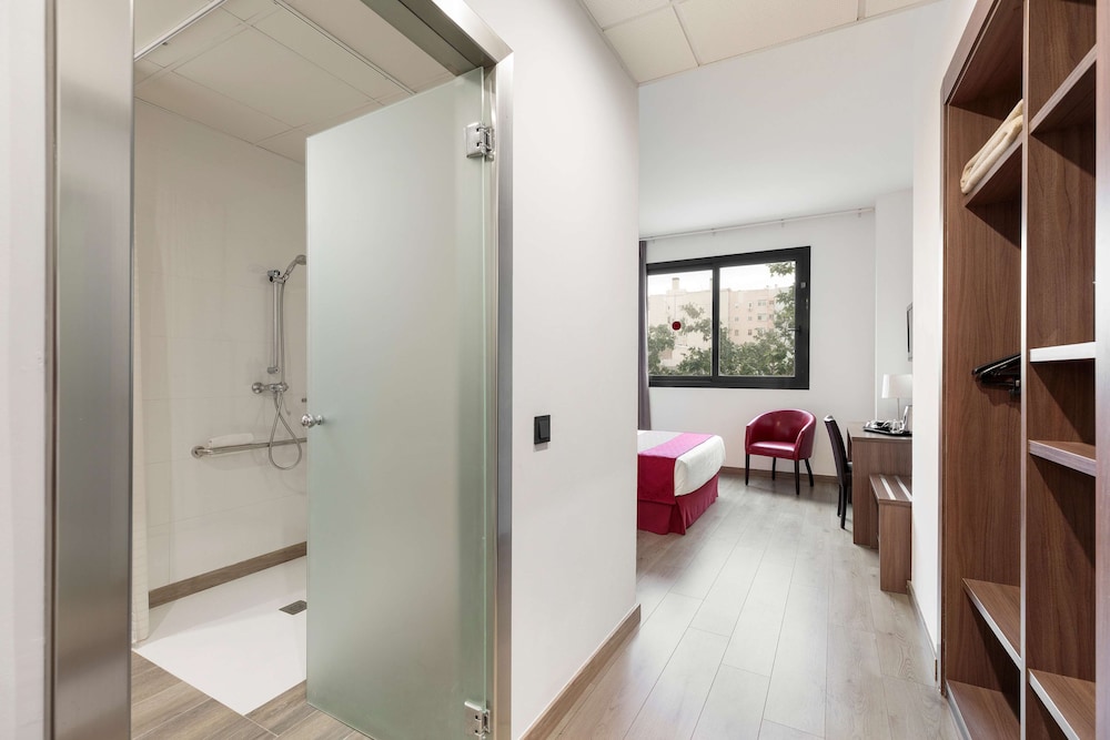 Hotel Best 4 Barcelona — photo 92