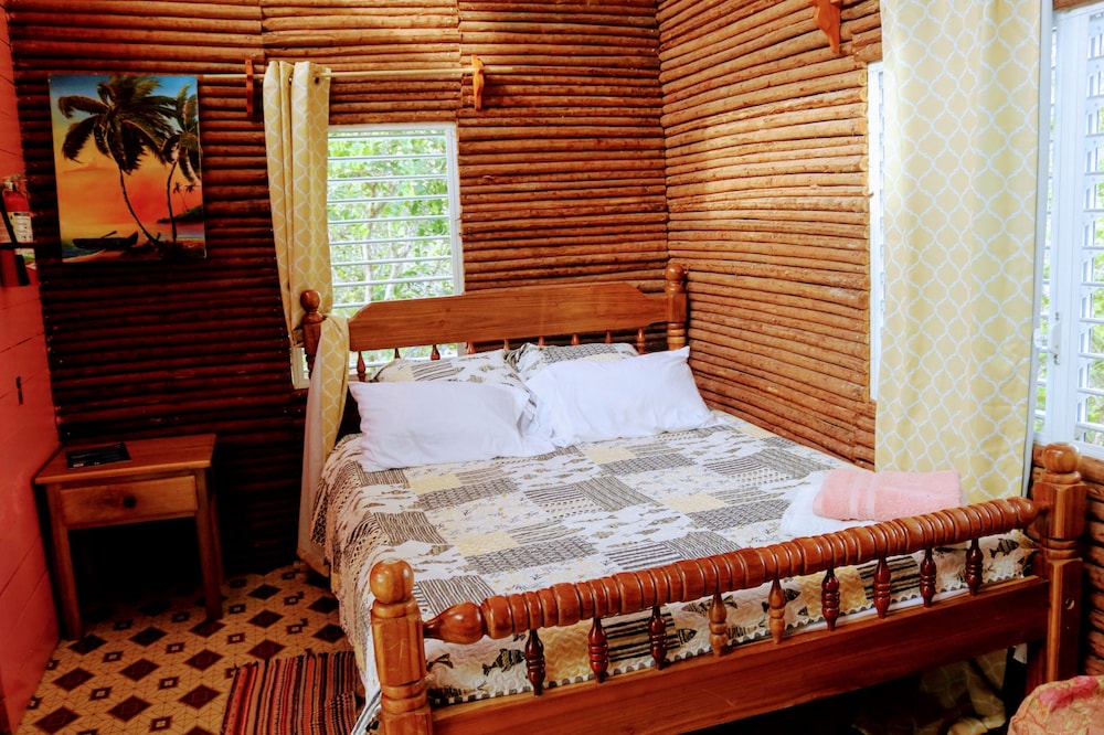 Traditional Cabin, 1 Bedroom, Garden View, Garden Area photo 1