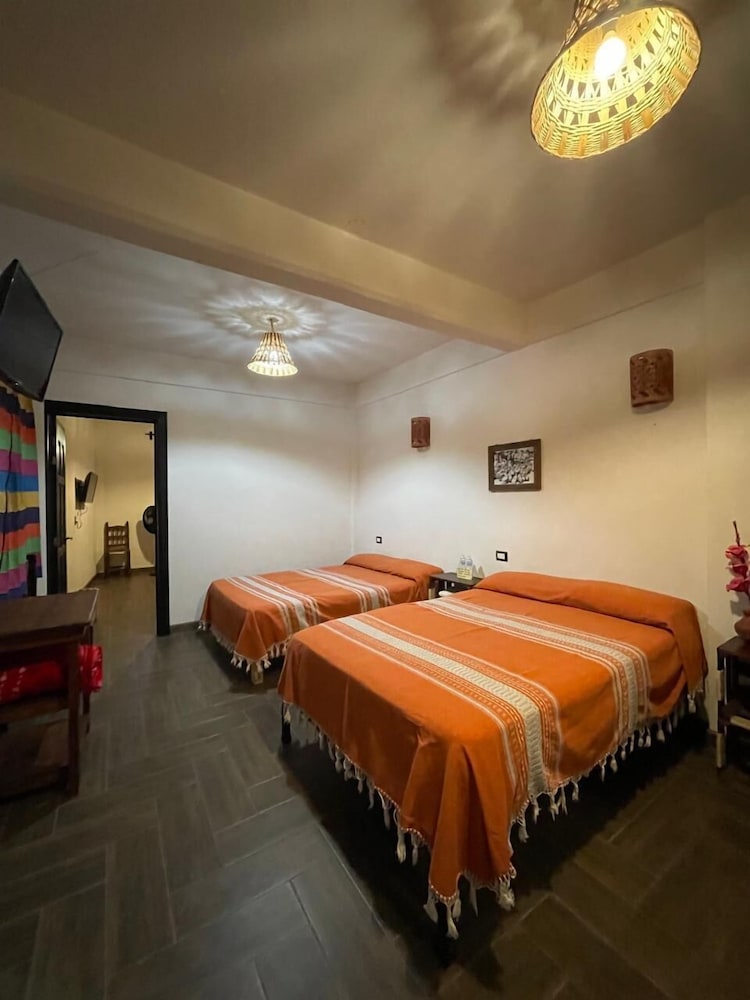 Comfort Suite photo 1
