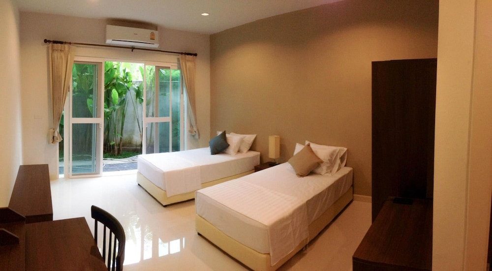Deluxe Villa