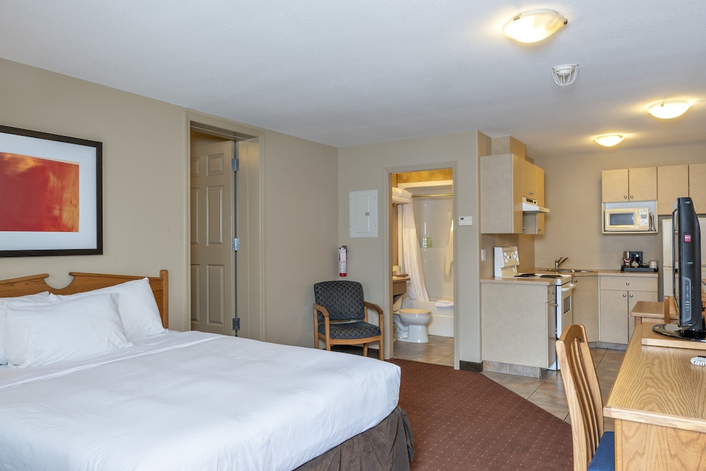 Comfort Suite, 2 Queen Beds, City View (Coast Two Queens Suite)