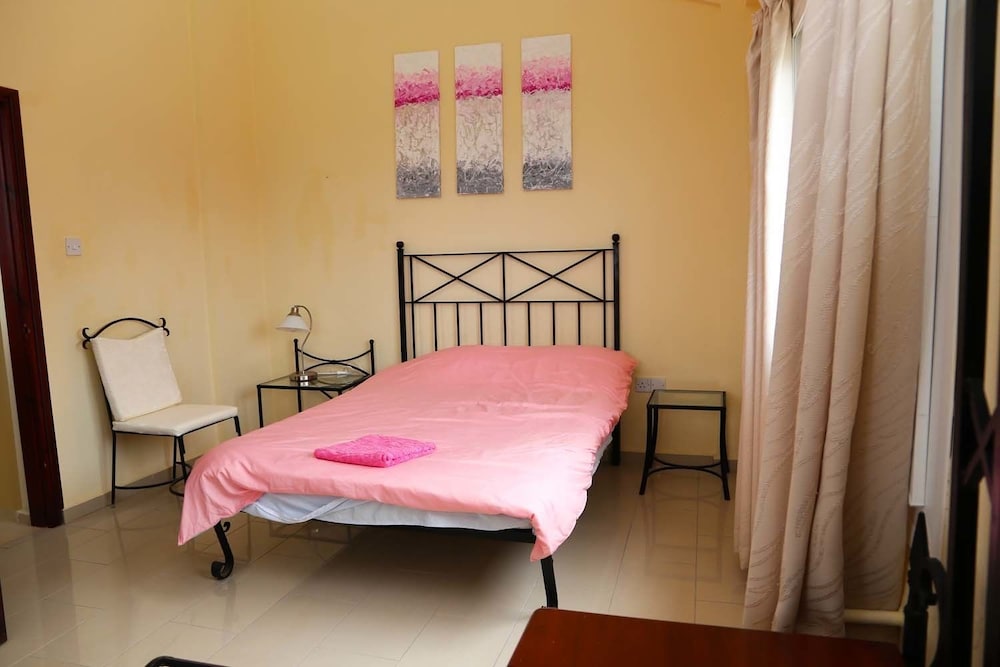 Villa, 4 Bedrooms photo 3