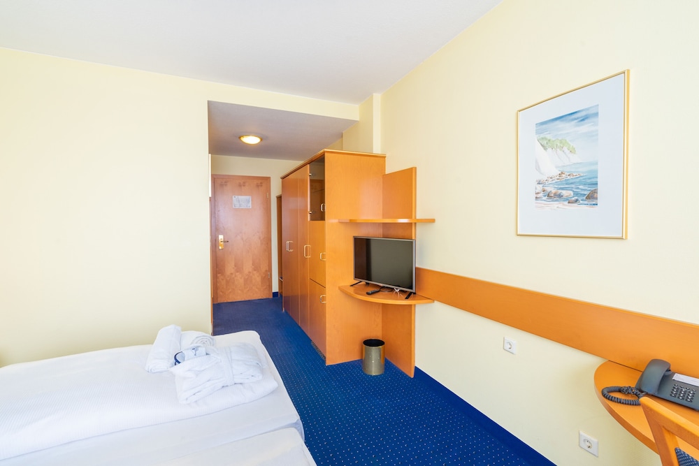 Double Room (Countryside View), Balcony photo 3