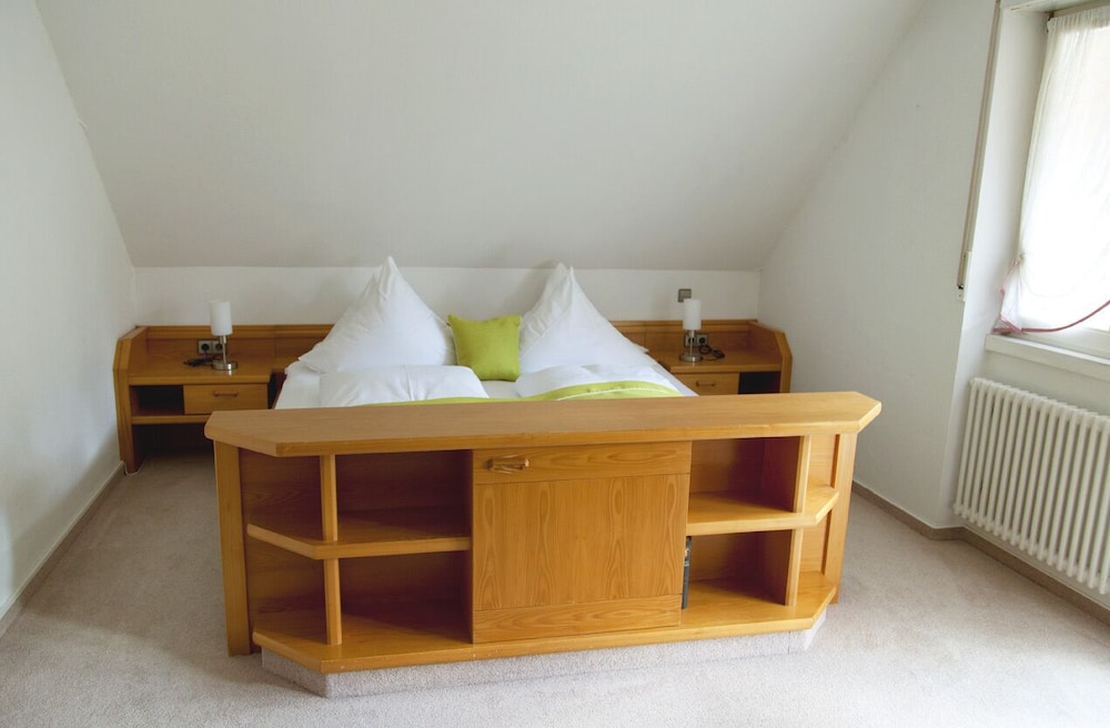 Suite - Photo 3