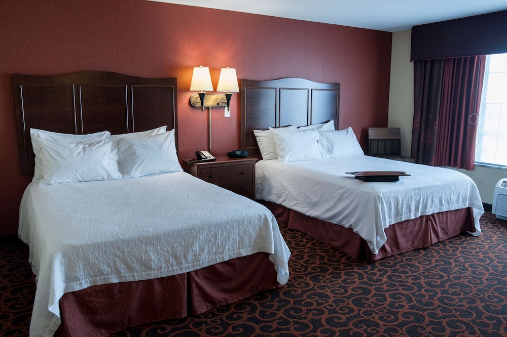 Room, 2 Queen Beds, Accessible, Non Smoking - Photo 3