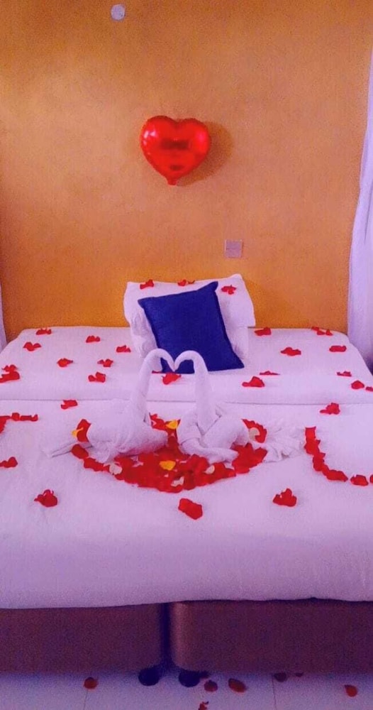 Standard Single Room, Lake View