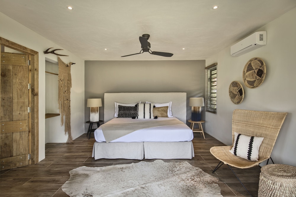 Double or Twin Room - Photo 11
