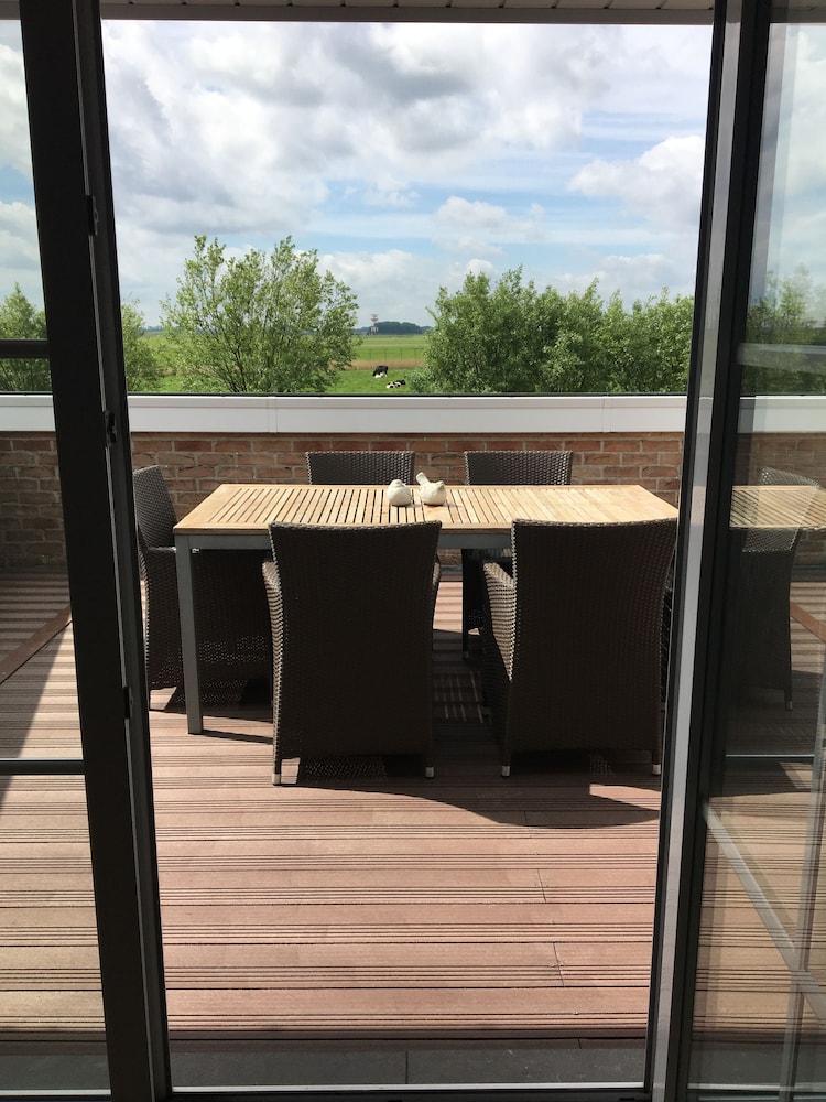 Comfort Double Room, Balcony, Garden View photo 2