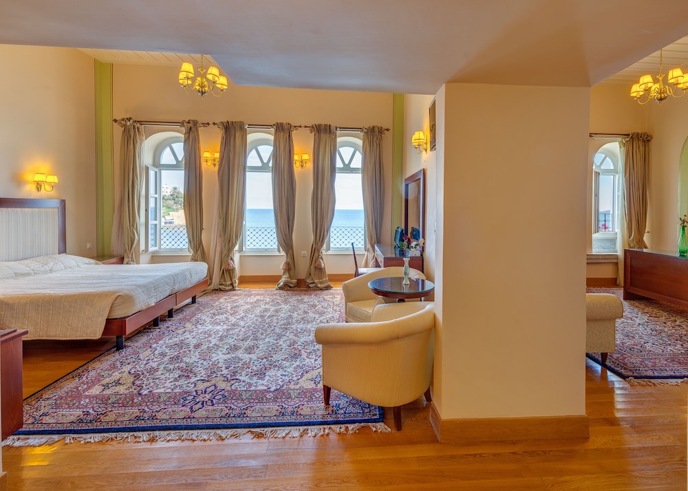 Presidential Suite photo 1