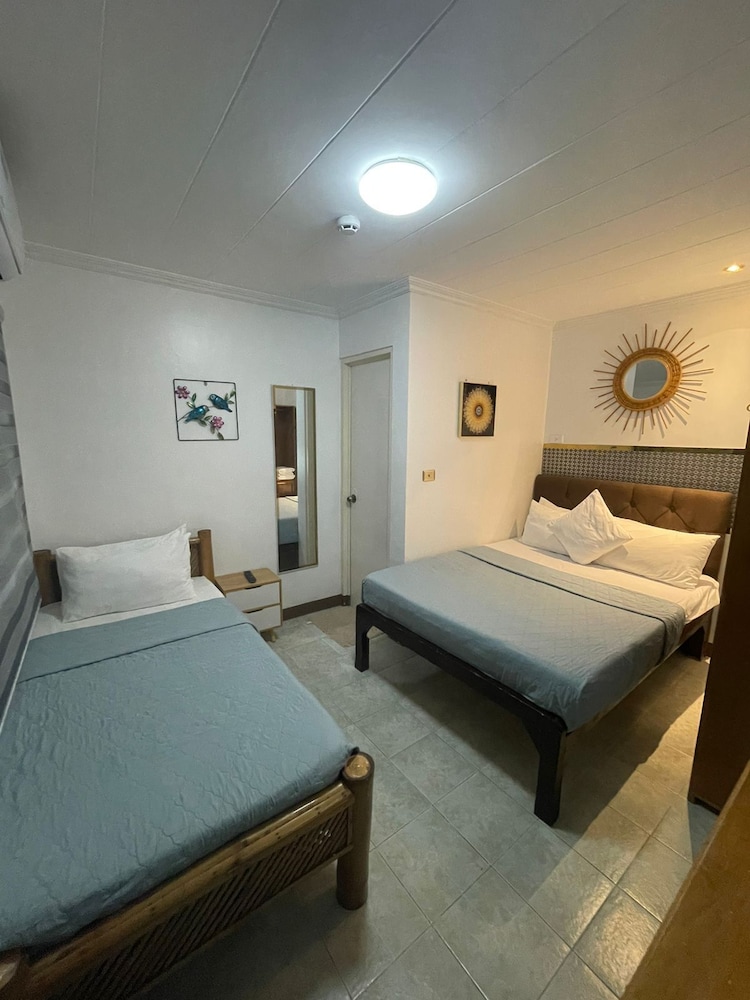Double Room - Photo 1