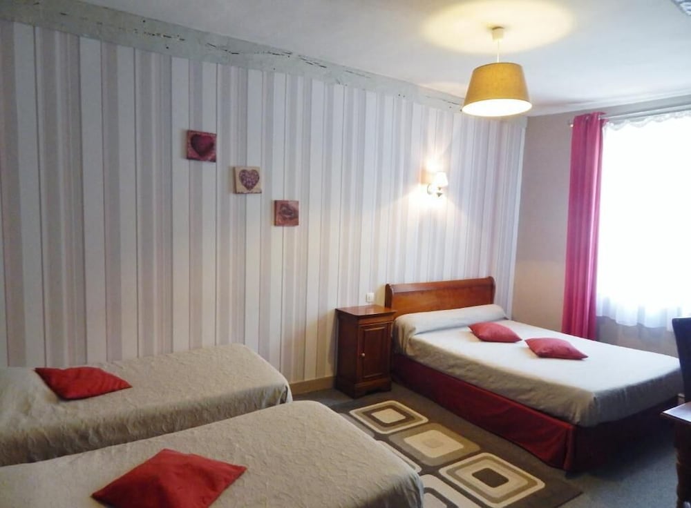 Quadruple Room photo 2