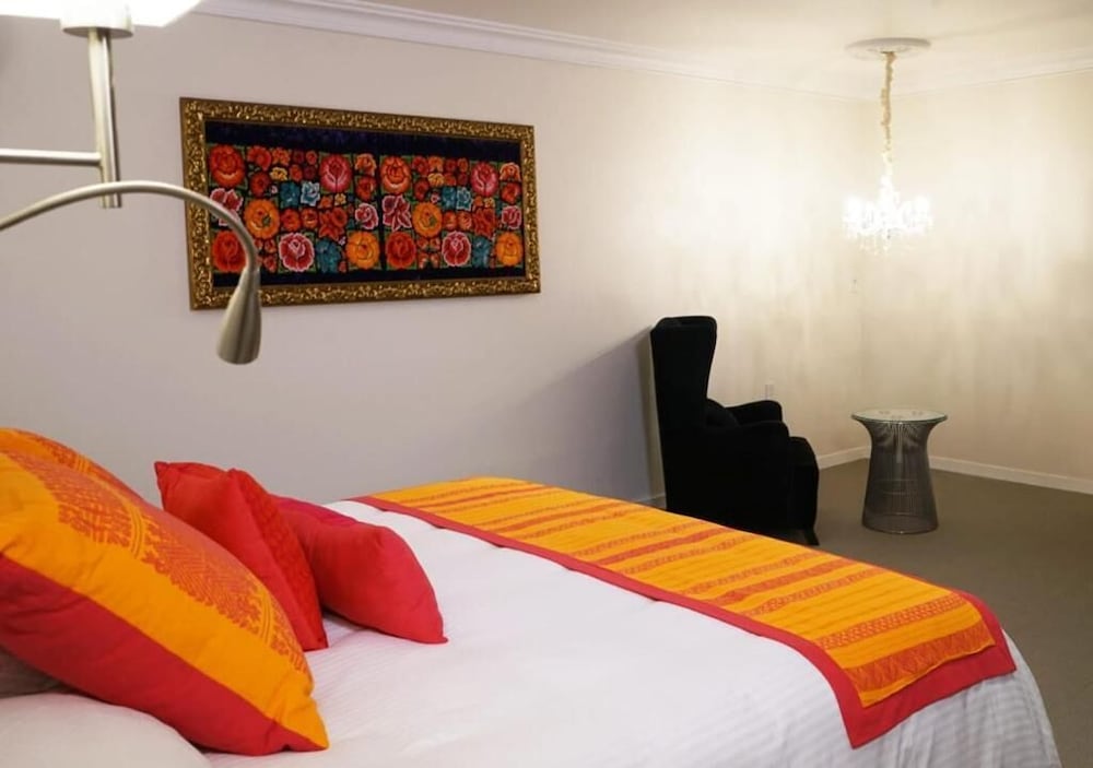Suite Deluxe King photo 2