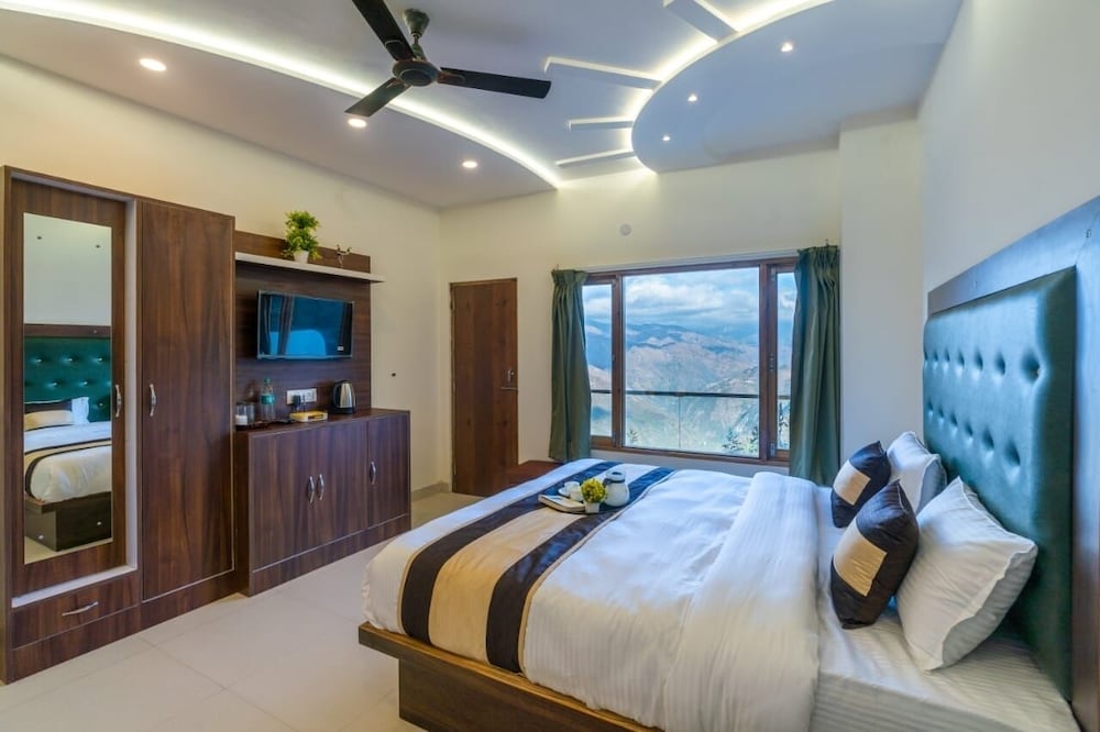 Superior Single Room