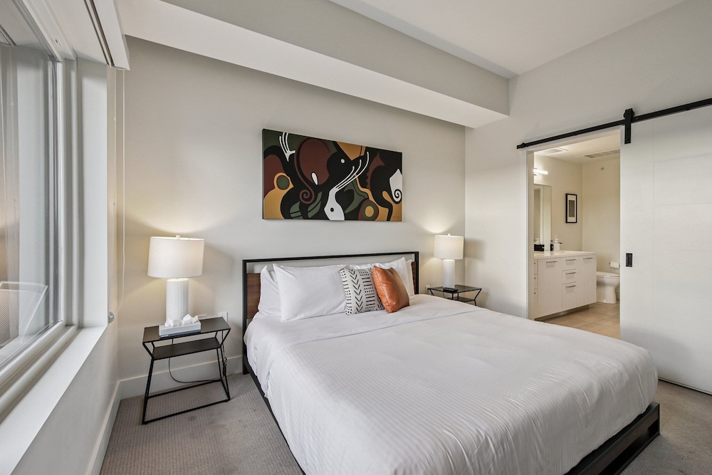 Condo, Multiple Beds, Balcony, City View (#U402 Peekaboo Views)