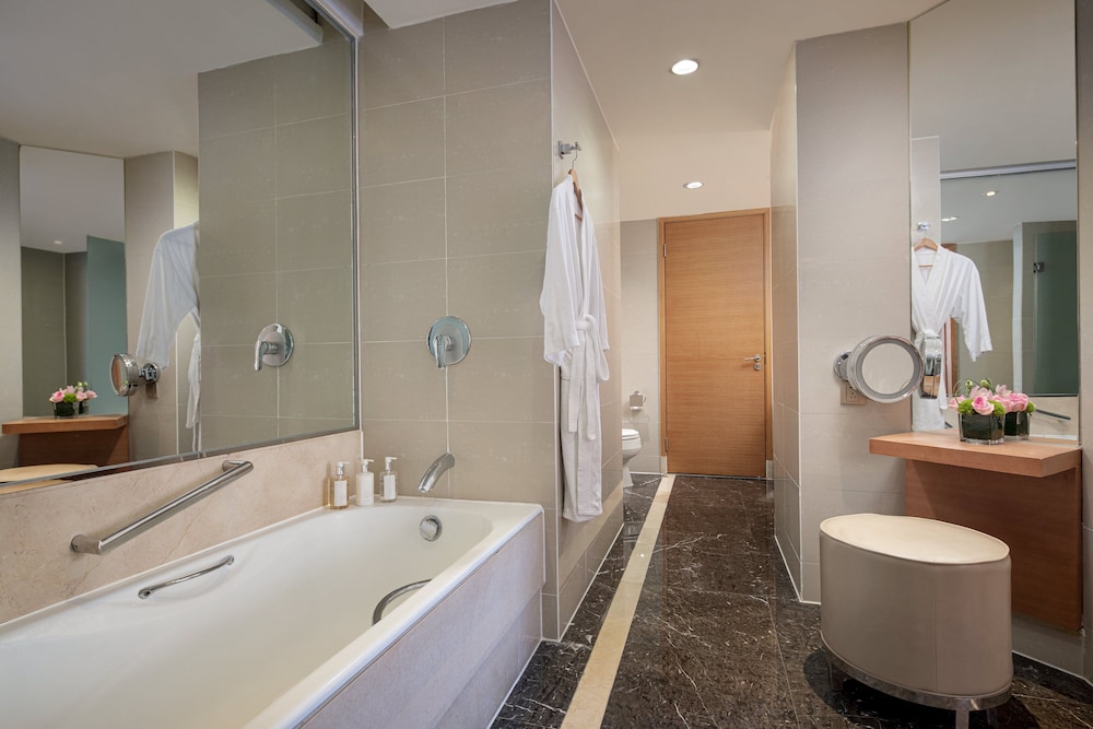 2 Double Premium City View - Photo 7