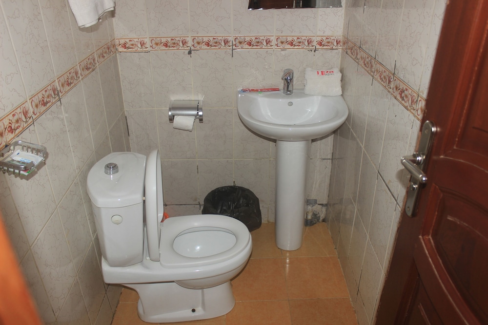 Standard Double Room photo 2