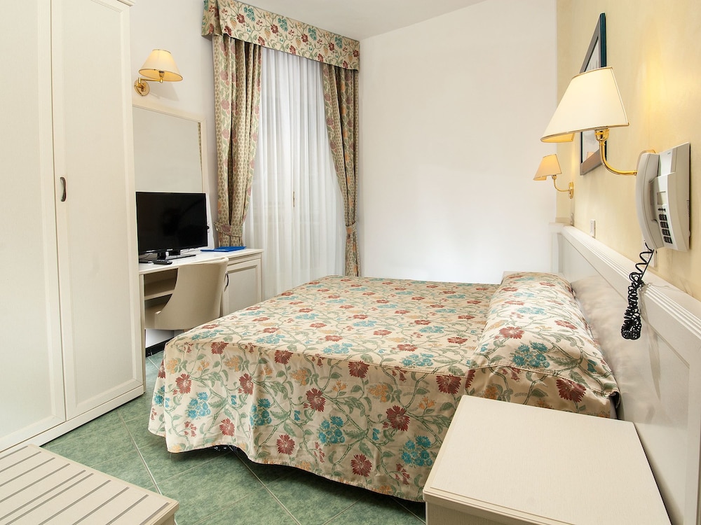 Triple Room, Partial Sea View photo 3