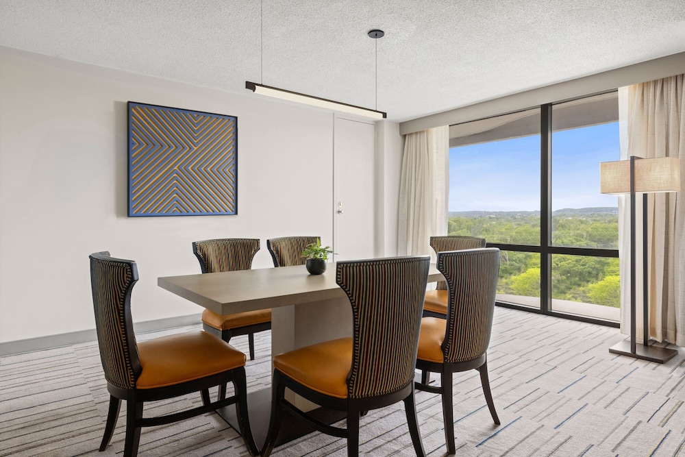 Executive Suite, 1 Bedroom photo 2