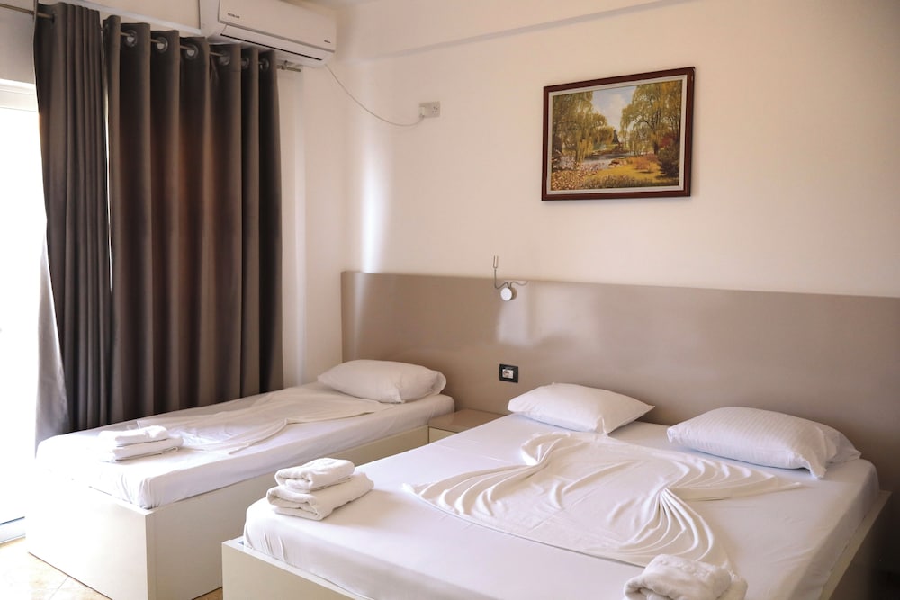 Triple Room, Balcony, Mountain View