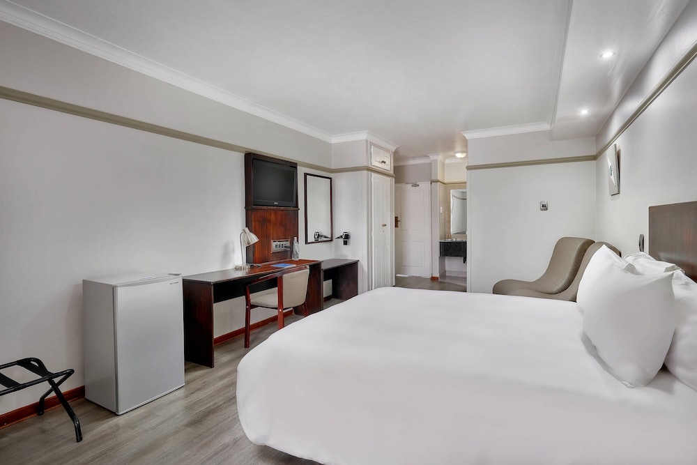 Room, 1 Double Bed - Photo 1
