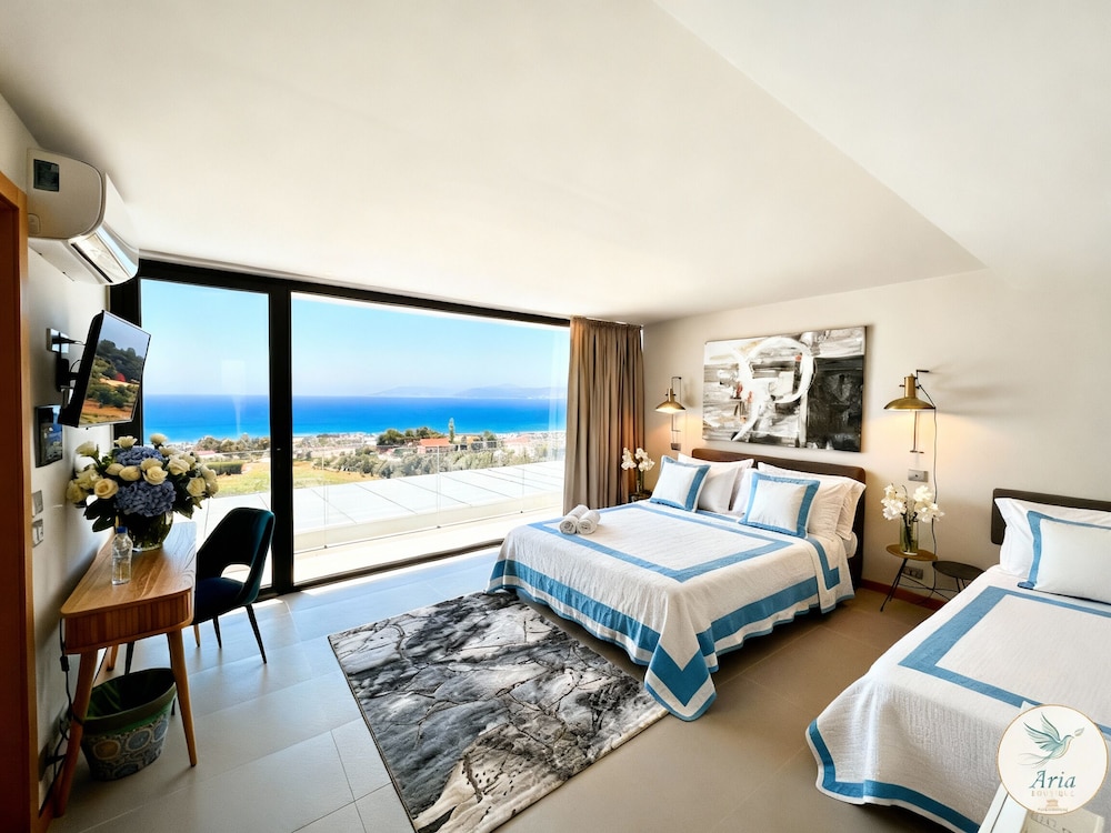 Luxury Triple Room, Sea View