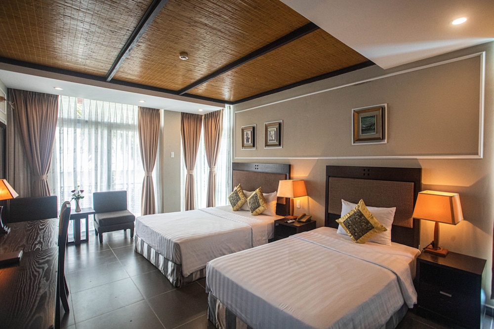 Premium Deluxe Twin Room, Sea View - Photo 3