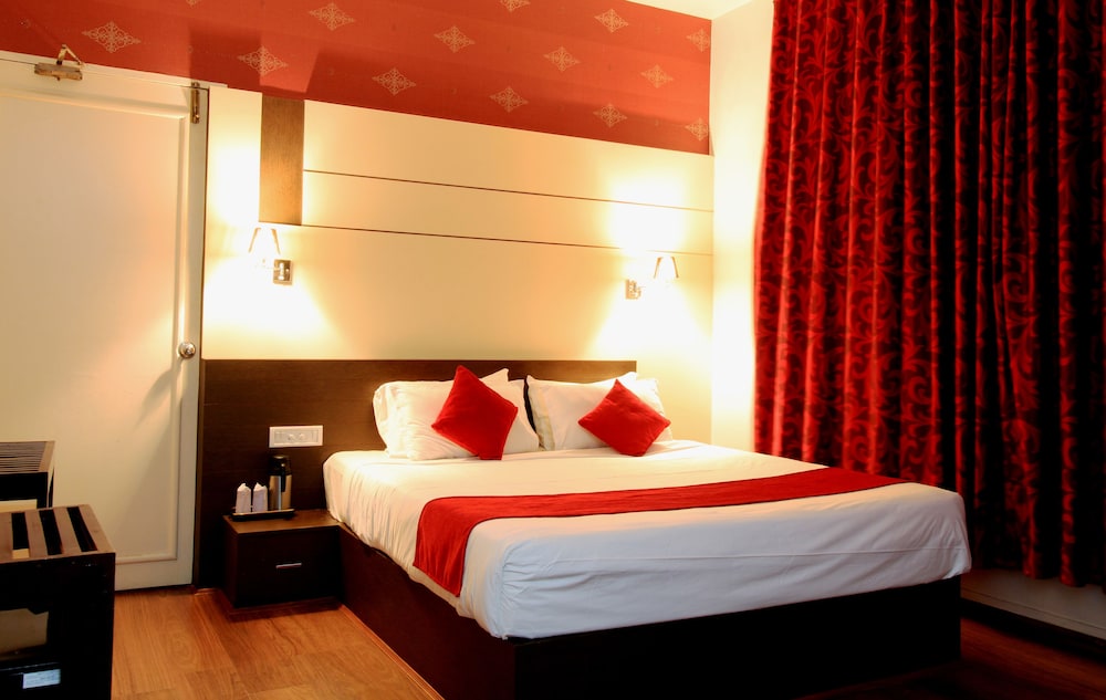 Executive Room, 1 Queen Bed, Non Smoking photo 3