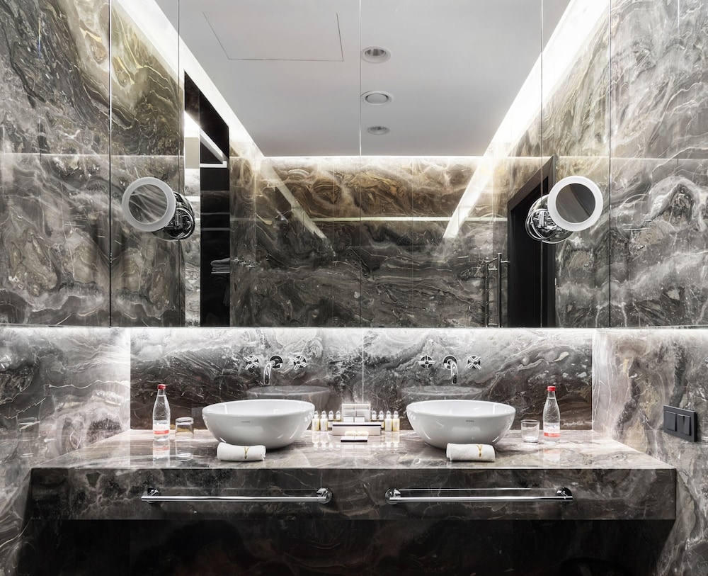 Grand Suite photo 2