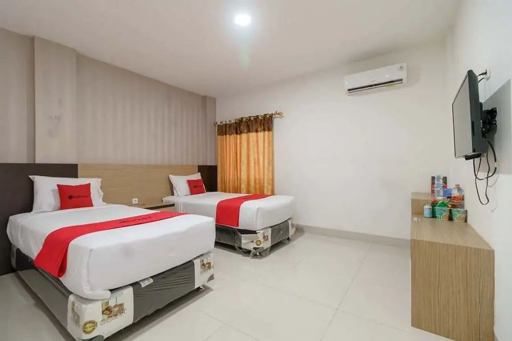 Twin Room - Photo 1