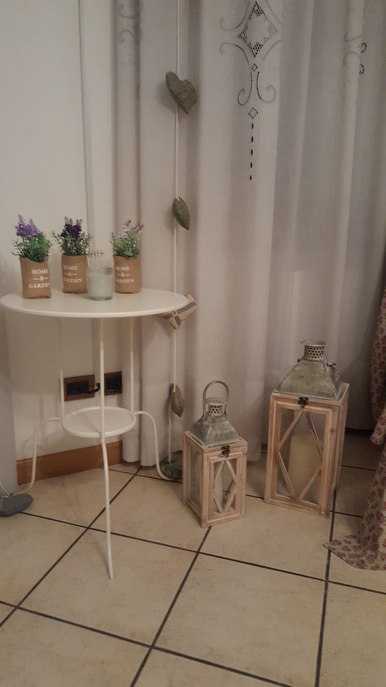 Triple Room, Multiple Beds, Shared Bathroom (Giorgia) photo 2
