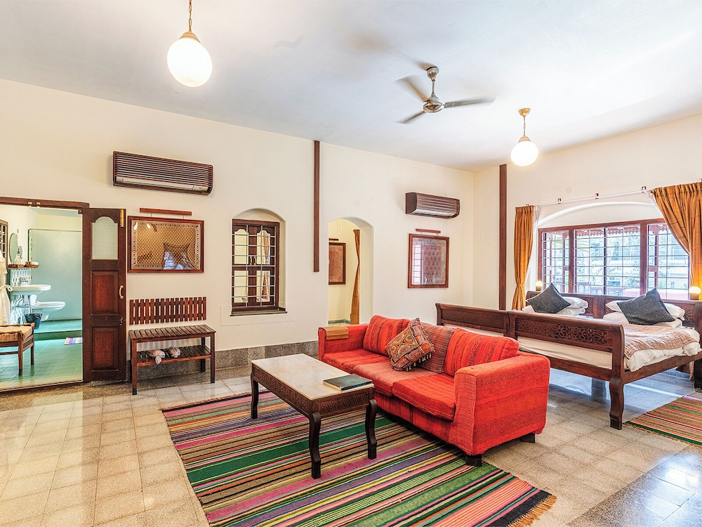 Modern Heritage Grand Suite - Photo 13