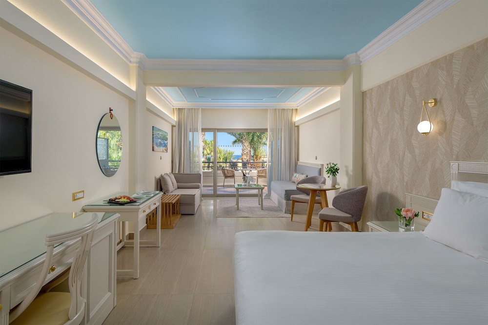 Junior Suite, Sea View photo 3