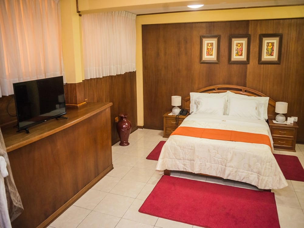 Suite photo 1