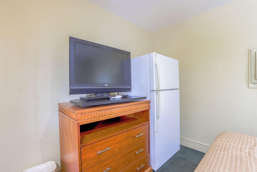 Room, 1 Double Bed, Non Smoking photo 3