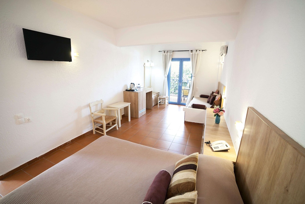 Superior Room - Photo 1