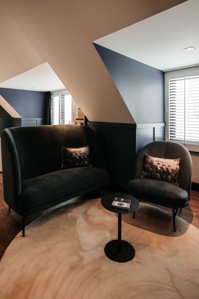 Junior Suite - Photo 11
