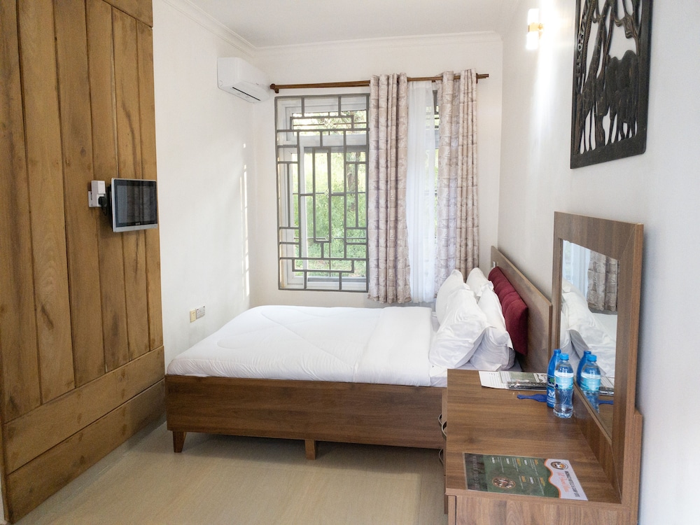 Executive Double Room, Balcony, Mountain View