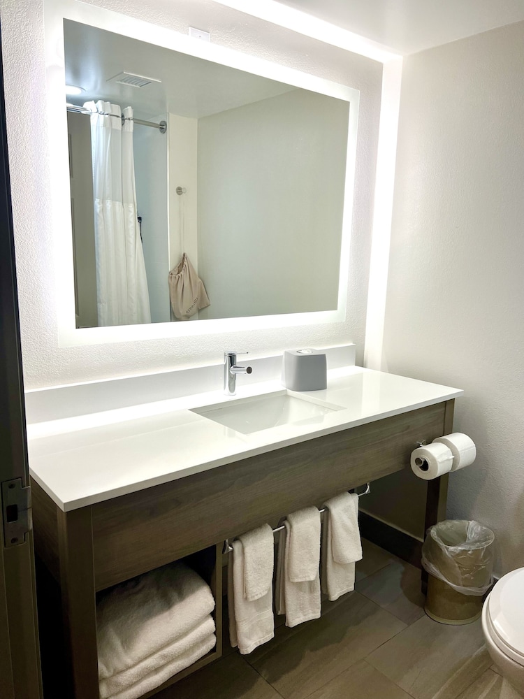Standard Room - Photo 2