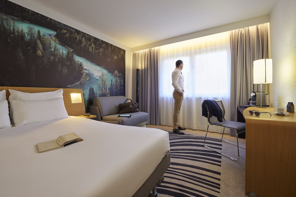 Executive Room, 1 Queen Bed with Sofa bed photo 3