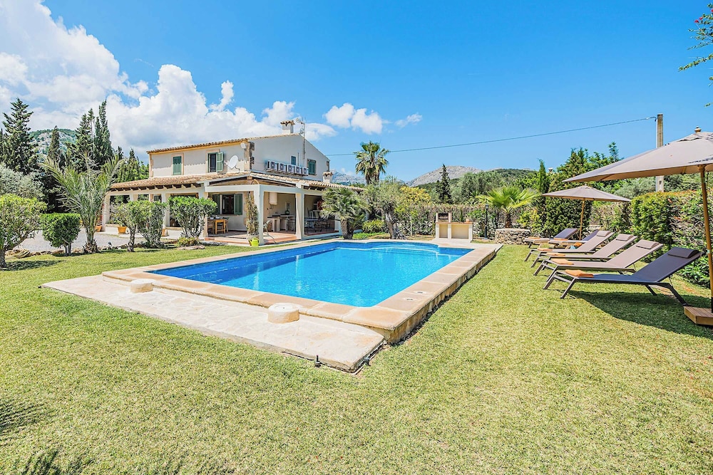 Villa (4 Habitaciones)