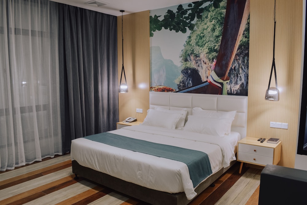Deluxe Room - Photo 1