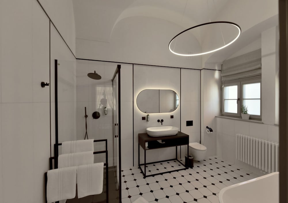 Superior Double Room - Photo 9
