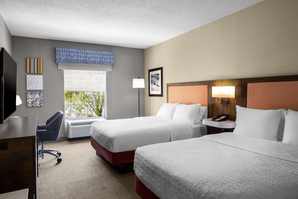 Room, 2 Queen Beds, Non Smoking - Photo 1