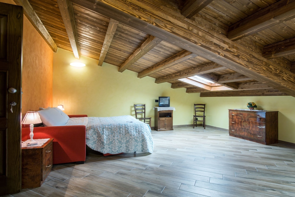 Honeymoon Double Room (Mimose) photo 2