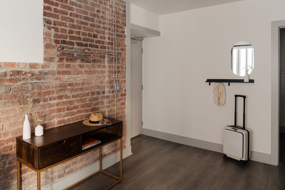 Classic Apartment, 1 Bedroom (Self Check-in with Virtual Front Desk)