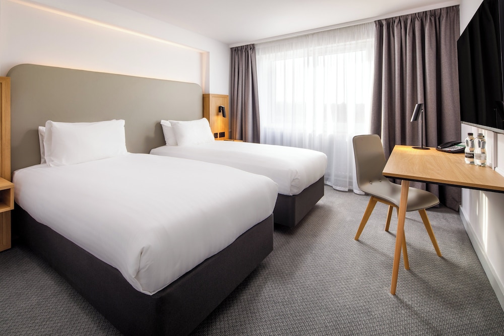 Standard Room - Photo 1