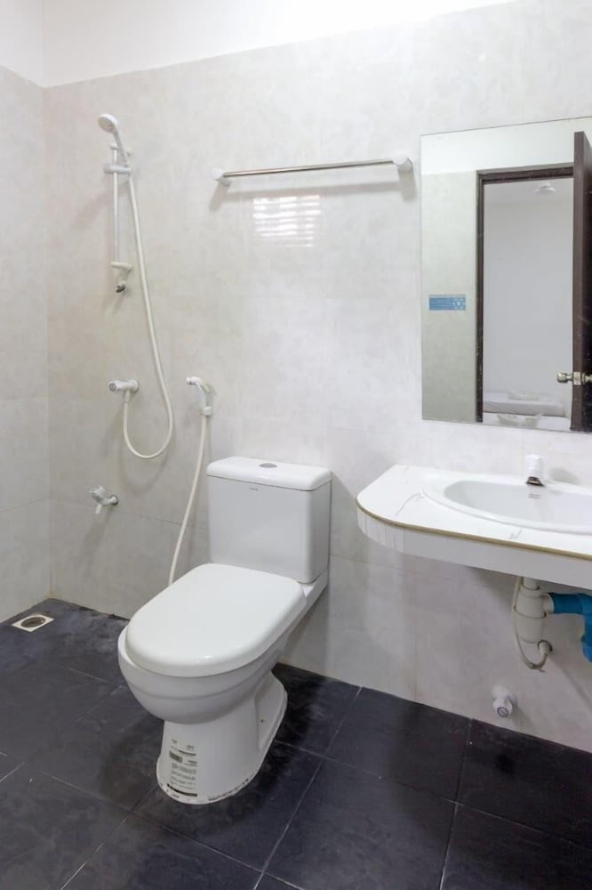 Budget Single Room photo 2